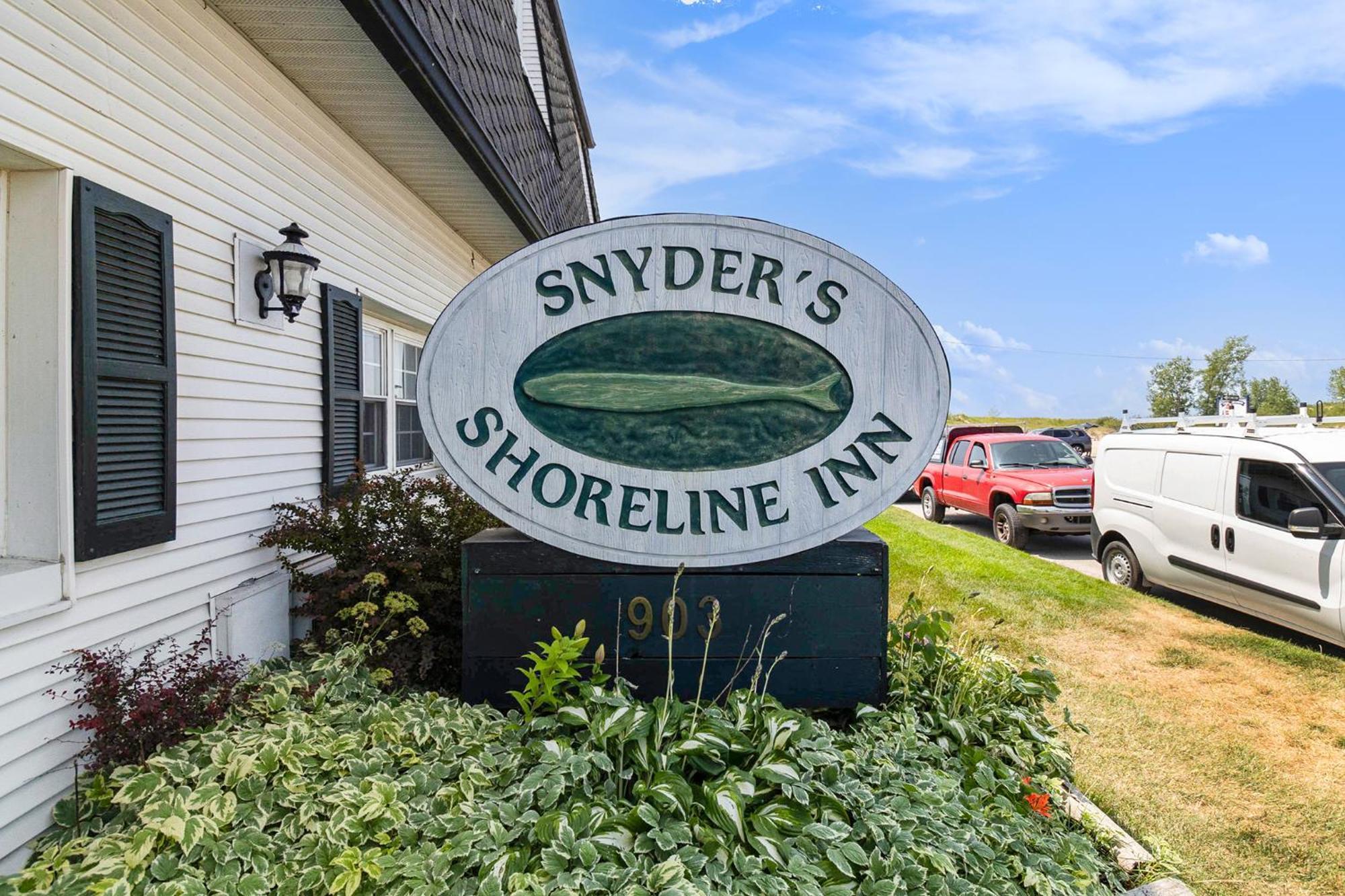 Snyders Shoreline Inn Ludington Exterior foto
